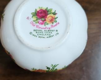 Royal Albert Old Country Roses Trinket Box