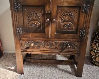 Carved Oak Court Cupboard, Bevan Funnell Reprodux, Jacobean Style