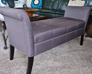 Tufted Storage Bench with Rolled Arms