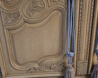 Thomasville Chateau Provence Armoire Wardrobe