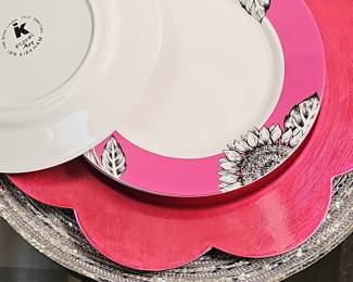 Ian Kirkham "K Floral Art" Botanical Plates (Set of 2)