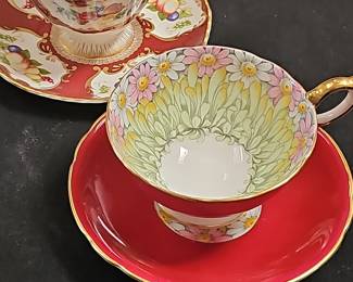 Aynsley "Daisy Petals" Teacup and Saucer Set