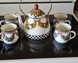 Mackenzie-Childs Deck the Halls 2 Quart Tea Kettle and Mug Set