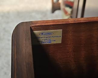 ReproDux Traditional English Furniture Display Cabinet and Hutch