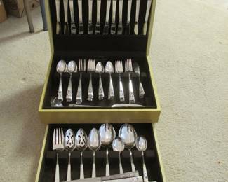 107 Piece Community Silverplate Coronation