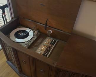 vintage zenith record player