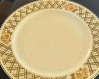 Noritake Kennesaw dinner plate