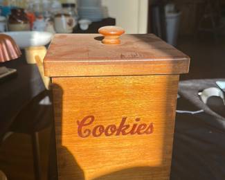 vintage handmade wooden cookie box