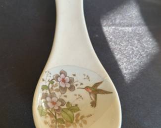 Hummingbird spoon rest