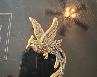 vintage gold-toned bird brooch