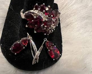 925 Garnet Ring/Earring Set sz7