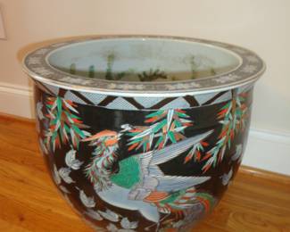 Large Porcelain fishbowl jardiniere