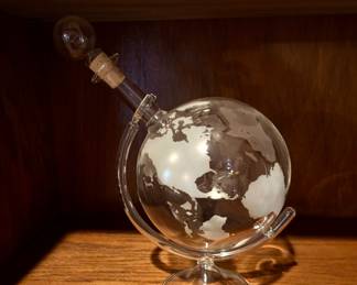 Glass globe wine decanter