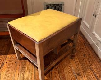 Late 18th Century Georgian Metamorphic library steps/stool