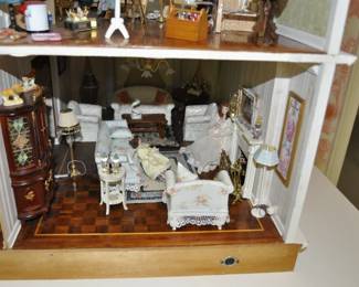 Doll House #3 - to be sold furnished as lot # 3 to the highest offer.  Call prior to the sale  (805-444-6411) with your best offer
