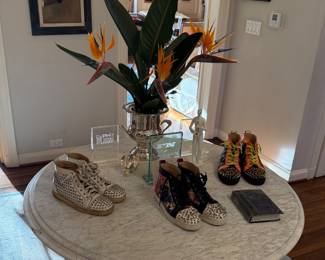 MCM Italian Carrera mable top with wrought iron base - 46" diameter