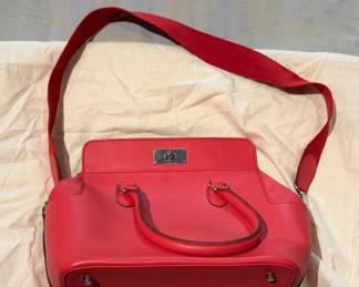 A replica designer purse