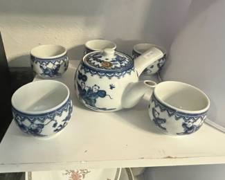 ASIAN TEA SET