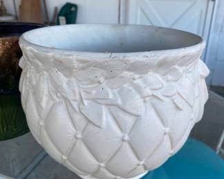 McCOY WHITE QUILTED DIAMOND PATTERN JARDINERE
