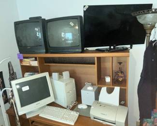 OFFICE DESK, TV'S & MONITORS