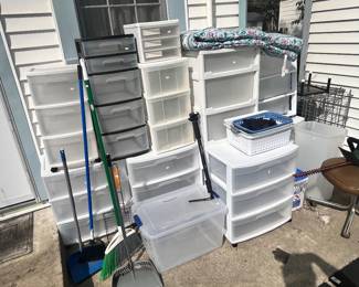 OUT BACK - LOTS OF STORAGE UNITS