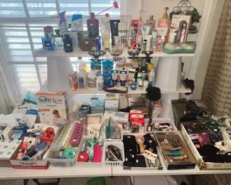 BATHROOM & HEALTH ITEMS