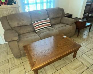 DOUBLE-RECLINER SOFA!