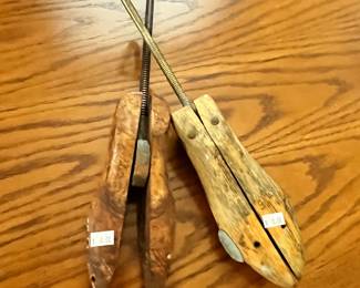 PAIR OF VINTAGE SHOE STRETCHERS