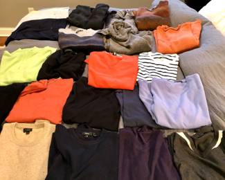 Fine men’s sweaters size medium