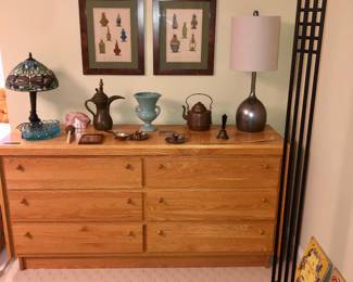 Simple dresser