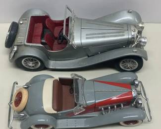 Duesenberg Speedster w Certificate, plus Burago Jaguar Model Cars
