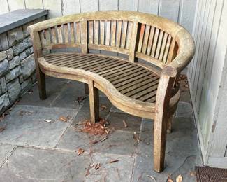 Three Birds Curved Garden Bench