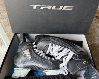 True hockey skates