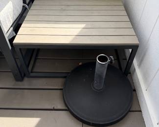 patio set coffee table and umbrella stand