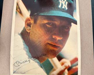 Vintage 1961 Phillies Cigar Mickey Mantle premium photo