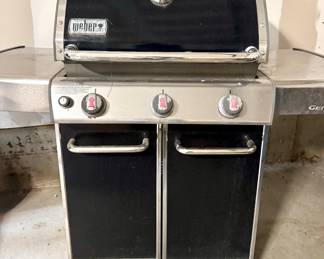 $250 Weber Genesis grill, 4 burner