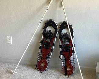 Tubbs Snowshoes with Fiberglass Poles - Durable Winter Footwear Set
