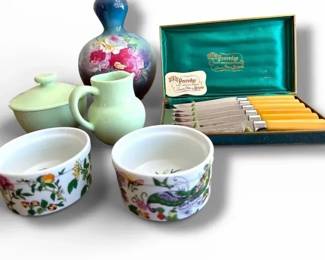 Vintage Peeredge Knives Royal Bonn Vase and Porcelain