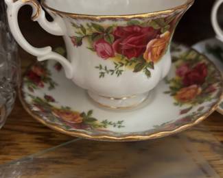 Royal Albert Old Country Roses Teacup and Saucer