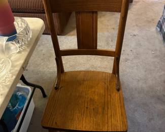 #170	Elgin Anniversary Clock Gold Colored	 $20.00 