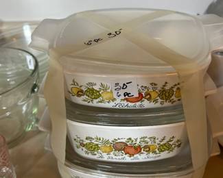 #188	Corning Ware - set of 6 pieces	 $30.00 