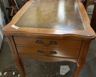 #153	Pair of Harmony House Leathertop p French Provential End Tables 24x18x23	 $75.00 