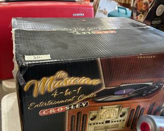 #144	Crosley Turntable Stereo CR74-PA	 $30.00 