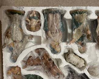 #55	Holland Mold Signed Nativity Set 0f 18 pieces	 $50.00 