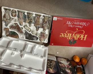 #55	Holland Mold Signed Nativity Set 0f 18 pieces	 $50.00 