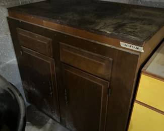 #130	wood Cabinet w/2 doors - 36x24x36	 $30.00 