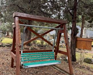 Mt Bachelor Lift Chair Swing