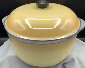 Club Cast Aluminum Dutch Oven