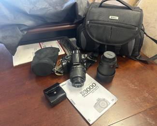 004 Cannon D3000 Digital Camera