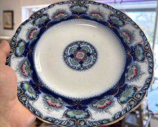 J & G MEAKIN BALMORAL TRANSFERWARE 10" DINNER PLATE FLOW BLUE MULTICOLOR ENGLAND